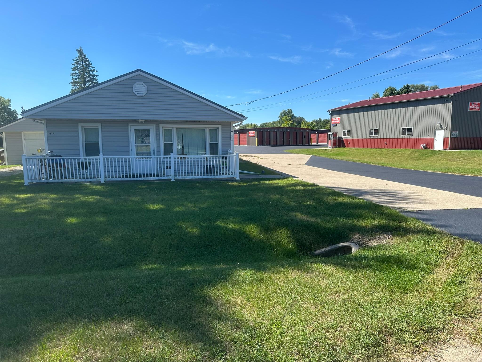 173 Storage at 11704 N 2nd St Machesney Park, IL 61115